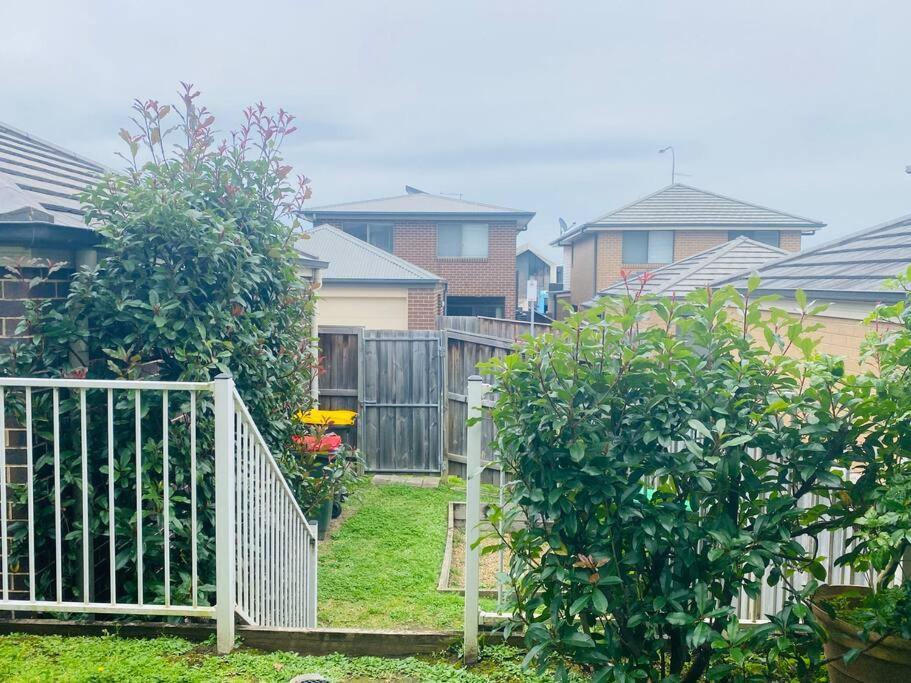 Kellyville 5Br Near Park And Shopping Mall Εξωτερικό φωτογραφία